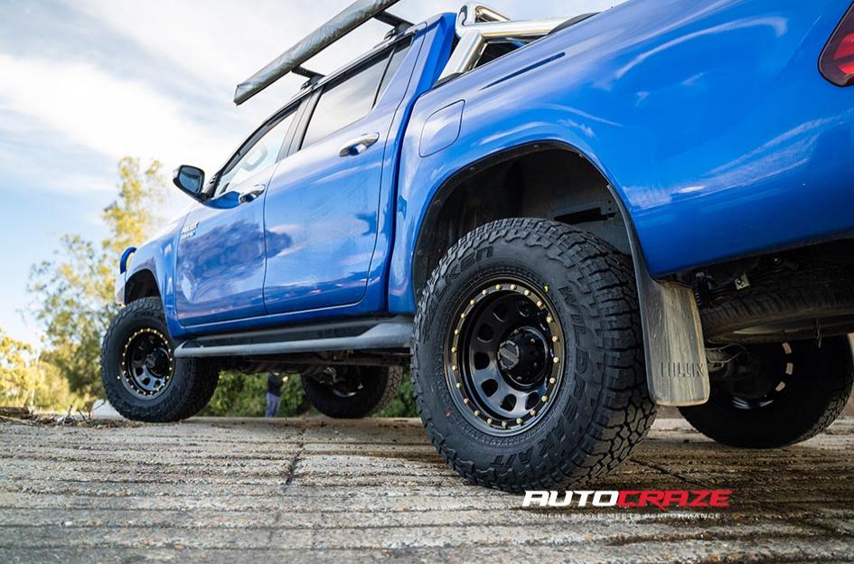 TOYOTA HILUX N80 4WD D LOCKER BLACK